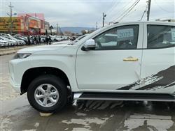ميتسوبيشي L200